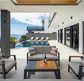 3 bedroom villa with infinity pool in Opatija, sleeps 6